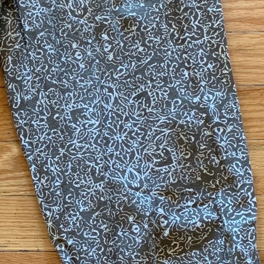 Pants - Picture 3 of 4